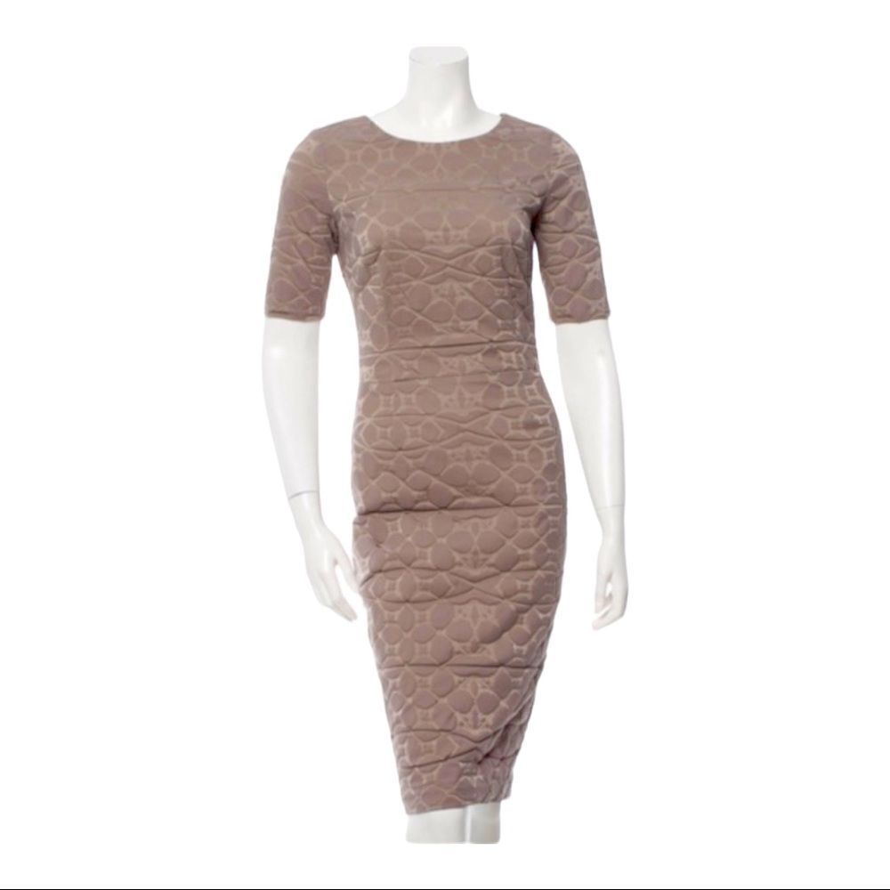 Vera‎ Wang Quilted Midi Gray Fitted Dress Size EU 34 US 0